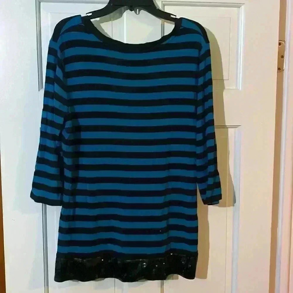 🎄Apt 9 Woman’s 3/4 sleeveless top sequin banded bottom - large - Picture 4 of 4